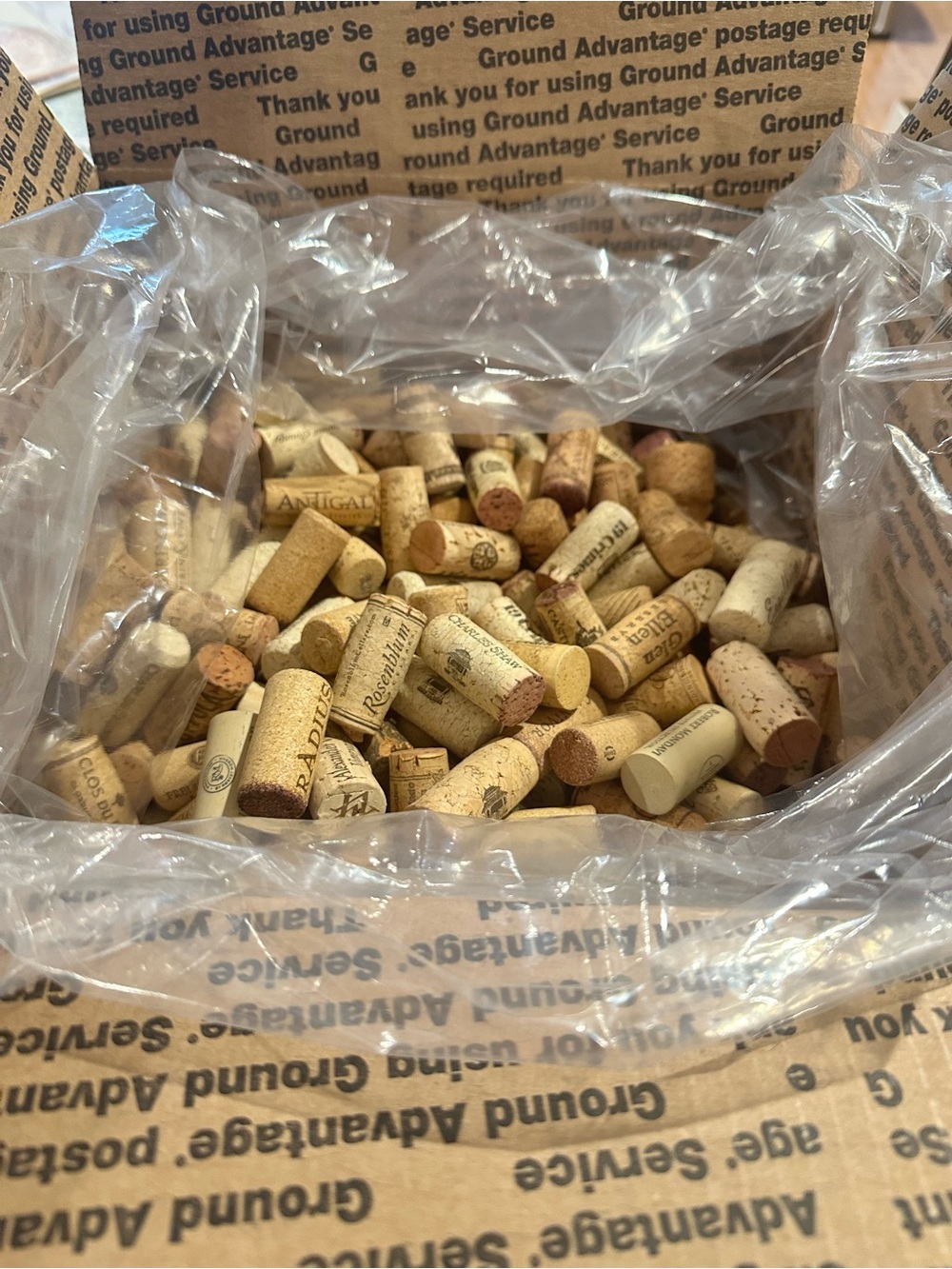 CRAFT WITH WINE BOTTLE CORKS —OVER 4 LBS. FOR CRAFTS.